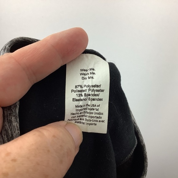 Beyond Yoga Gray and Green Ombré Leggings - Picture 5 of 6